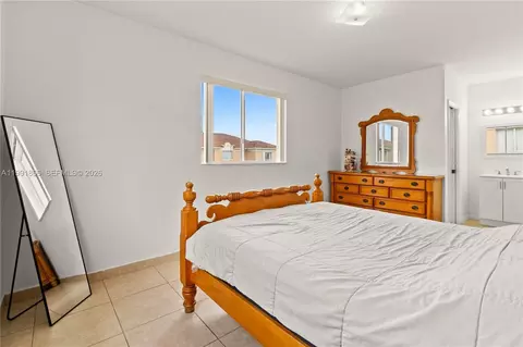 Bedroom - 317 E 3rd St #201, Hialeah, FL 33010 photo 6 of 8