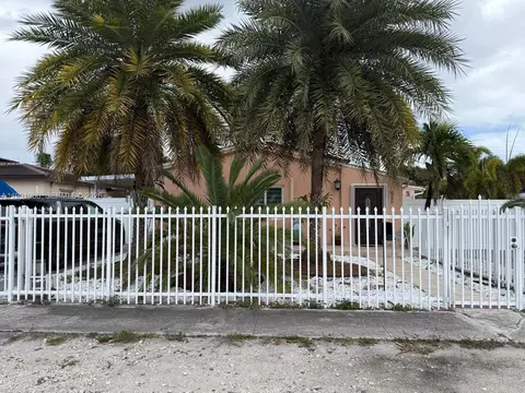 625 E 8th Ln, Hialeah, FL 33010