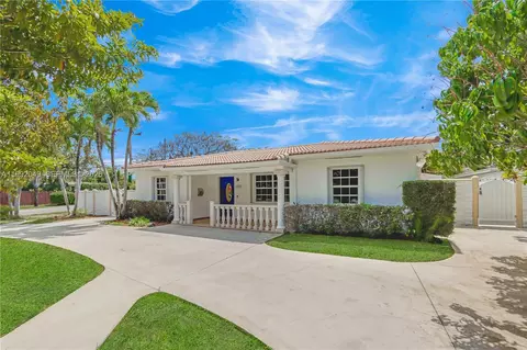 6810 SW 51 St, Miami, FL 33155