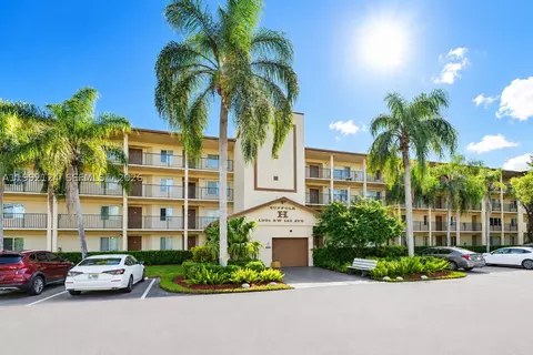 1301 SW 142nd Ave #203H, Pembroke Pines, FL 33027