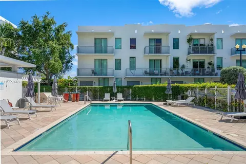 2134 Van Buren St #306, Hollywood, FL 33020