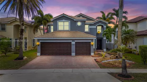 15862 SW 24th St, Miramar, FL 33027