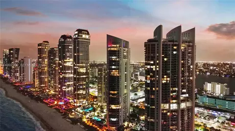 18101 Collins Ave #5104, Sunny Isles Beach, FL 33160