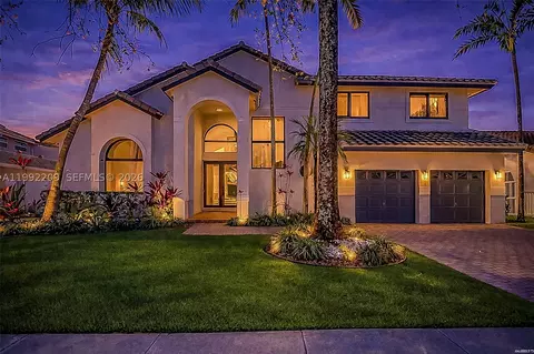 17504 SW 12th St, Pembroke Pines, FL 33029
