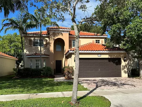 1720 NE 35 Ave, Homestead, FL 33033