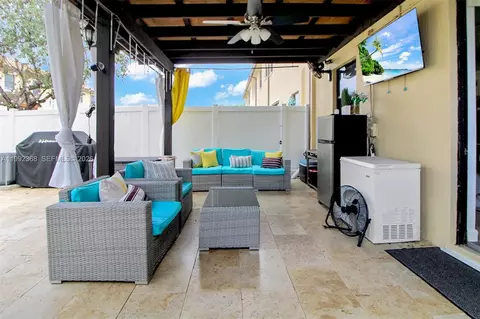 Other - 3323 W 90th Ter, Hialeah, FL 33018 photo 2 of 7