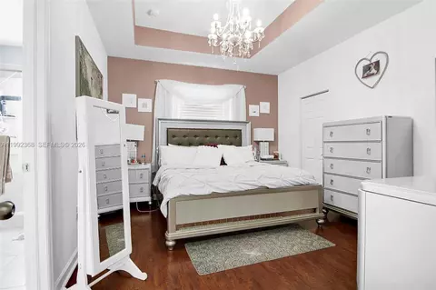 Bedroom - 3323 W 90th Ter, Hialeah, FL 33018 photo 3 of 3