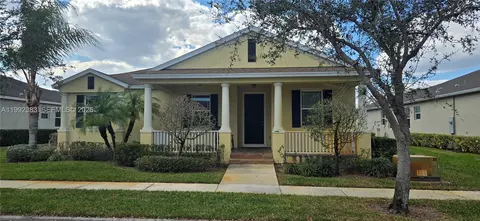 1460 Caddy Ct, Vero Beach, FL 32966