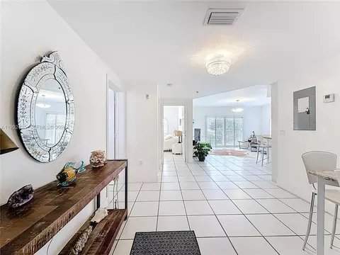 9008 Collins Ave #303, Surfside, FL 33154