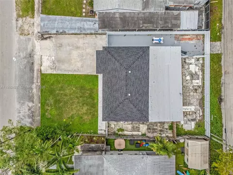 View/Area - 875 E 8th St, Hialeah, FL 33010 photo 1 of 5