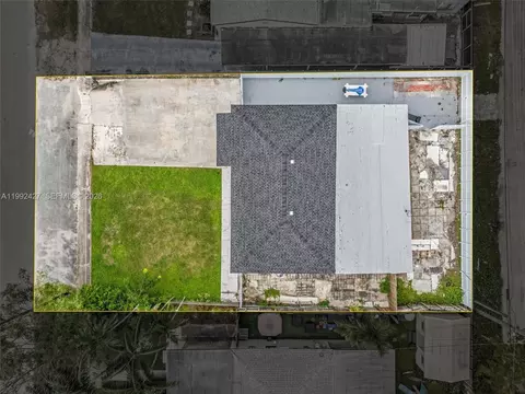 View/Area - 875 E 8th St, Hialeah, FL 33010 photo 3 of 5