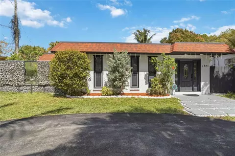 1321 NE 148th St, Miami, FL 33161