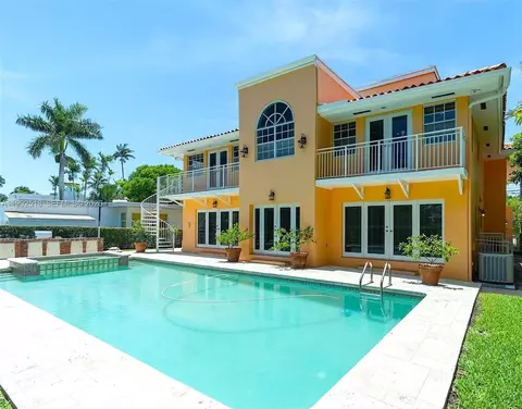 5309 Alton Rd, Miami Beach, FL 33140