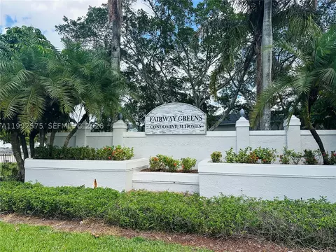 481 SW 113th Way #481, Pembroke Pines, FL 33025