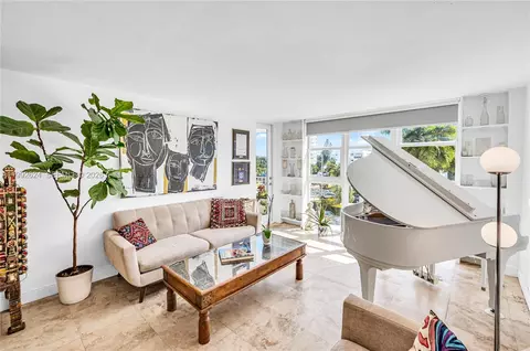 1228 West Ave #209, Miami Beach, FL 33139