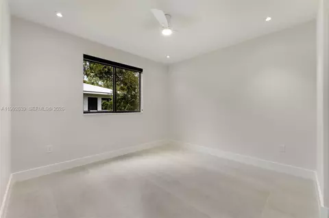 Bedroom - 20 Coral Dr, Key Largo, FL 33037 photo 11 of 12