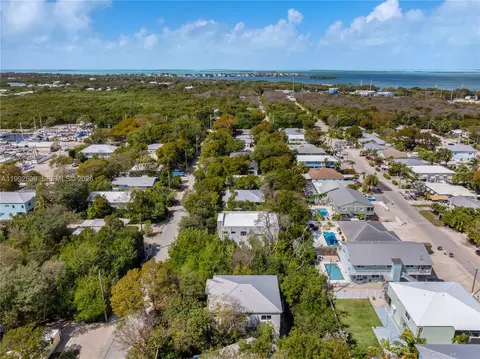 View/Area - 20 Coral Dr, Key Largo, FL 33037 photo 11 of 18
