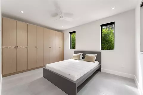 Bedroom - 20 Coral Dr, Key Largo, FL 33037 photo 2 of 12