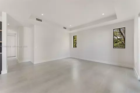 Bedroom - 20 Coral Dr, Key Largo, FL 33037 photo 1 of 12