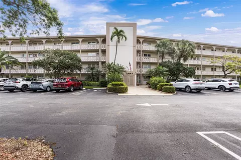 2304 Lucaya Ln #G1, Coconut Creek, FL 33066