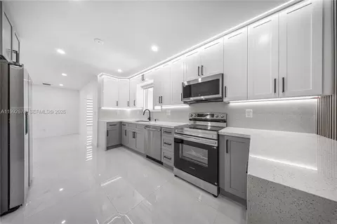 17860 SW 110th Ct, Miami, FL 33157