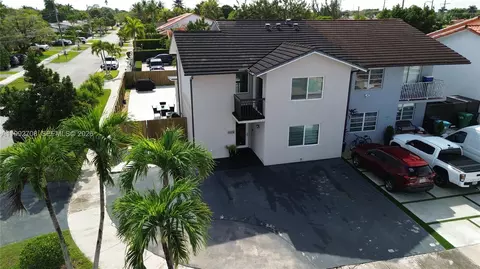 9404 SW 8th Ter #9404, Miami, FL 33174