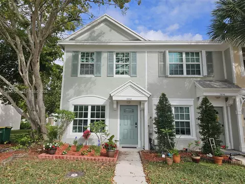 7858 Sanibel Dr, Tamarac, FL 33321