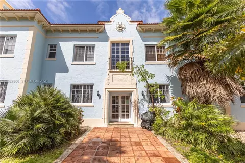 750 Pennsylvania Ave #3, Miami Beach, FL 33139