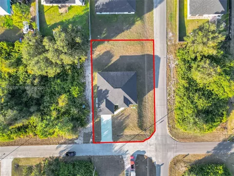 2900 3rd St SW, Lehigh Acres, FL 33976