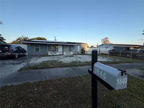 1840 NW 33rd Ter, Lauderhill, FL 33311