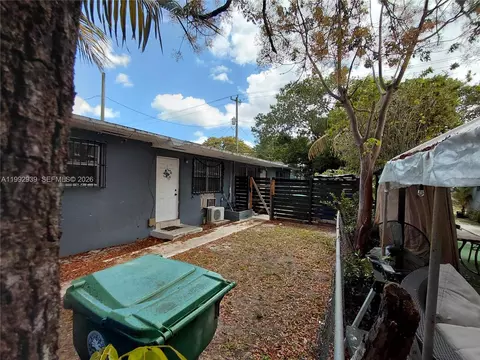 1262 NW 1264 Nw 46th St, Miami, FL 33142