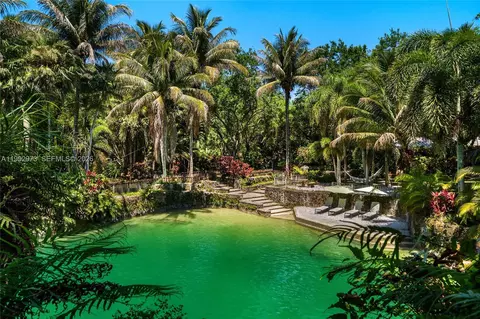 15000 SW 200th St, Miami, FL 33187