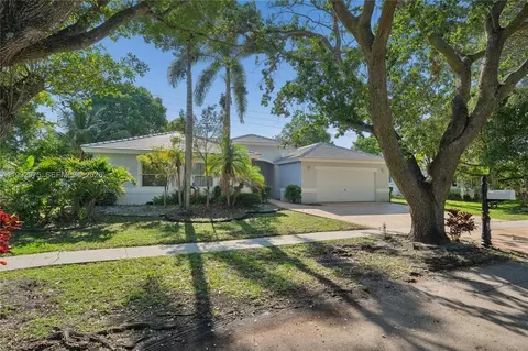 2025 SW 90th Ave, Miramar, FL 33025