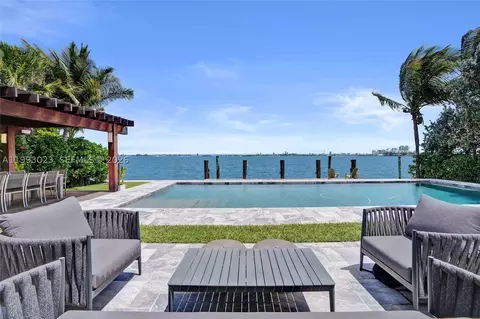 9301 N Bayshore Dr, Miami Shores, FL 33138