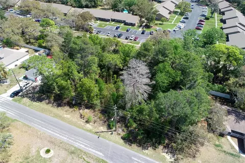 1 Tomahawk Ave, Spring Hill, FL 34606 photo 9