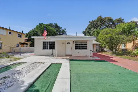 4326 NW 4th St, Miami, FL 33126