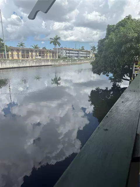 7643 NW South River Dr, Medley, FL 33166