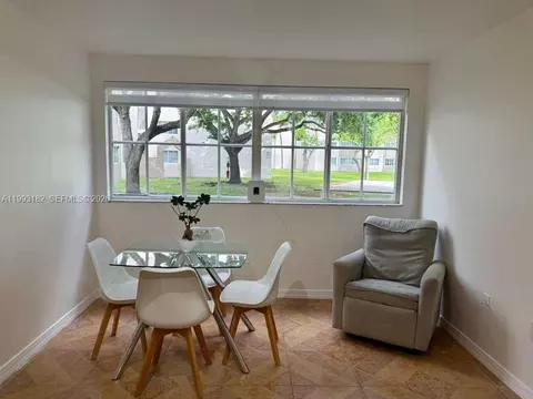 Dining - 6115 NW 186th St #104, Hialeah, FL 33015 photo 1 of 2
