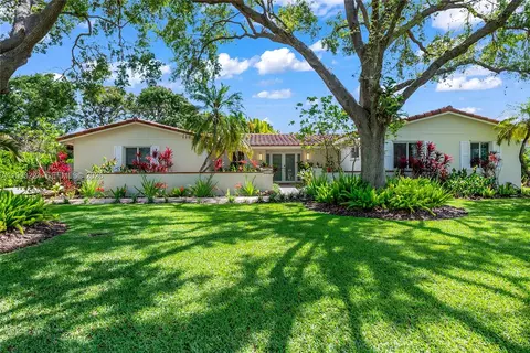 17071 SW 86th Ave, Palmetto Bay, FL 33157
