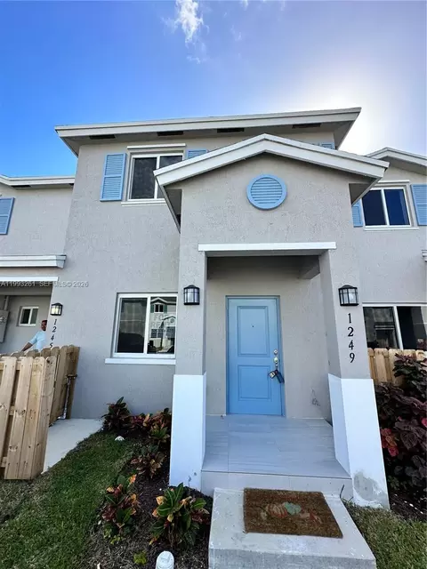 1245 NW 3rd Ln, Florida City, FL 33034