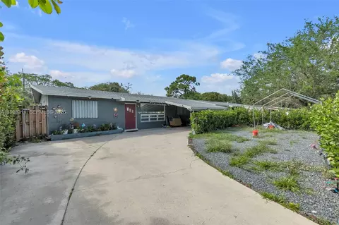 1745 SW 43rd Ave, Fort Lauderdale, FL 33317