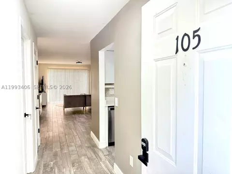 300 Promenade Dr #105, Dunedin, FL 34698