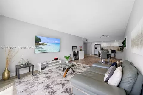 19370 Collins Ave #225, Sunny Isles Beach, FL 33160