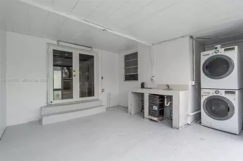 Other - 667 E 20th St, Hialeah, FL 33013 photo 11 of 11