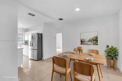 Dining - 667 E 20th St, Hialeah, FL 33013 photo 1 of 1