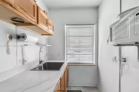 Other - 667 E 20th St, Hialeah, FL 33013 photo 9 of 11