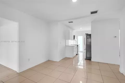 Other - 667 E 20th St, Hialeah, FL 33013 photo 4 of 11
