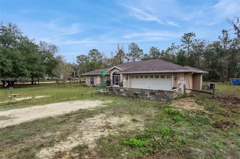 Exterior - 14170 SE 4th St, Williston, FL 32696 photo 1 of 10