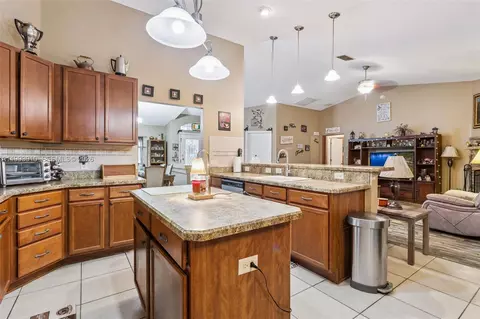Kitchen - 14170 SE 4th St, Williston, FL 32696 photo 3 of 6