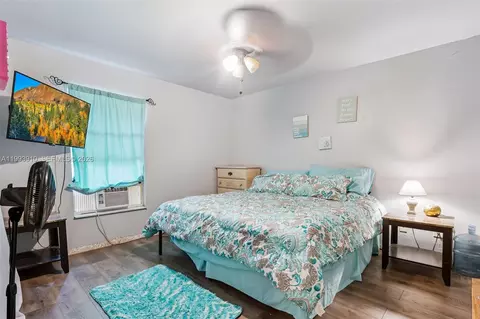 Bedroom - 14170 SE 4th St, Williston, FL 32696 photo 3 of 3